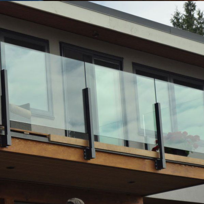 Glass Ralling For Decks